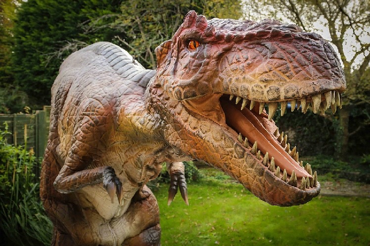 Dinosaur Invasion - 10